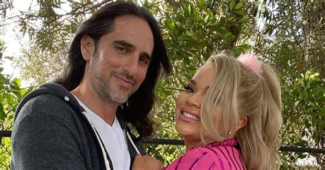 Moses Hacmon net worth: How rich is Trisha Paytas’。